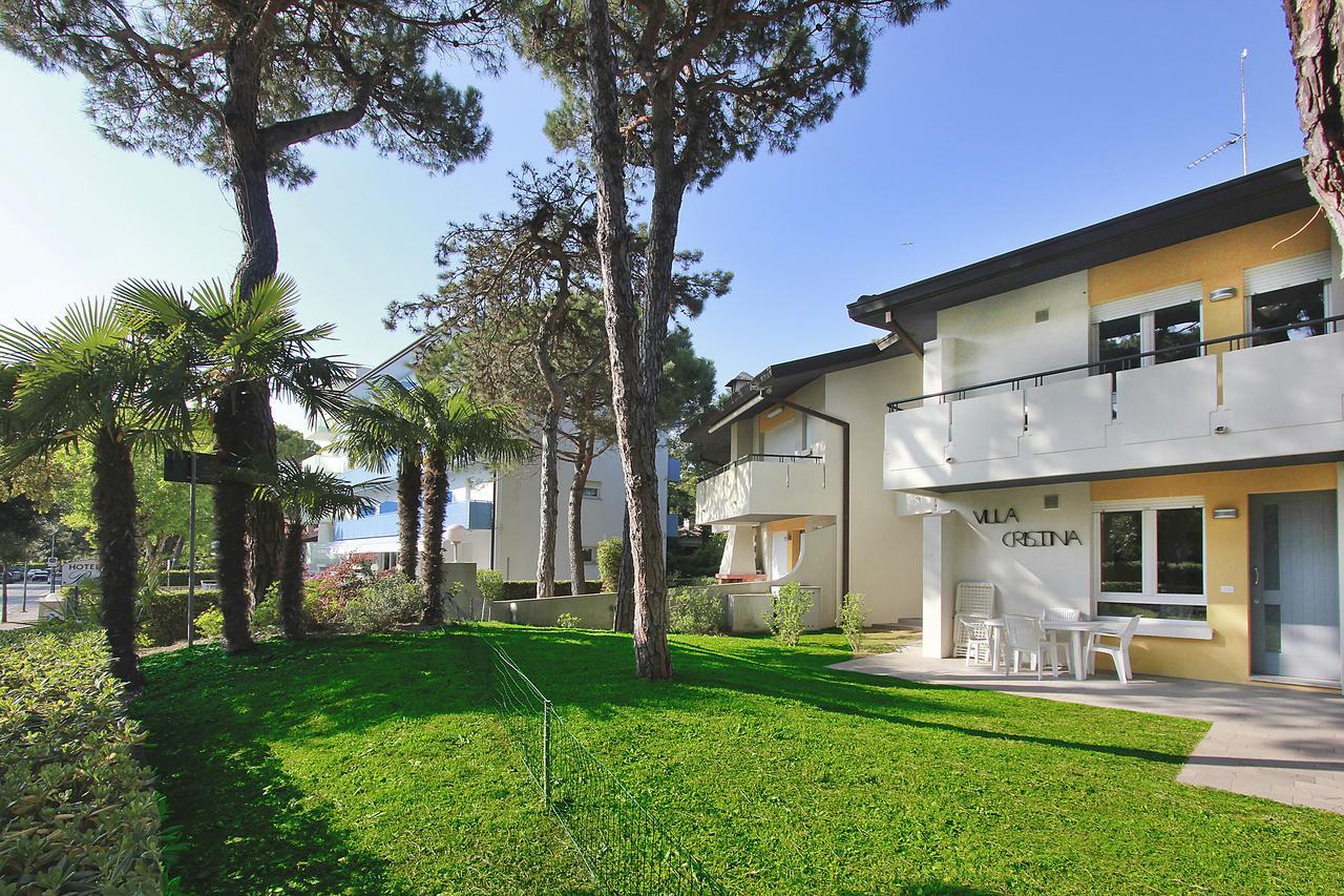 Villa Cristina Lignano Sabbiadoro Bagian luar foto